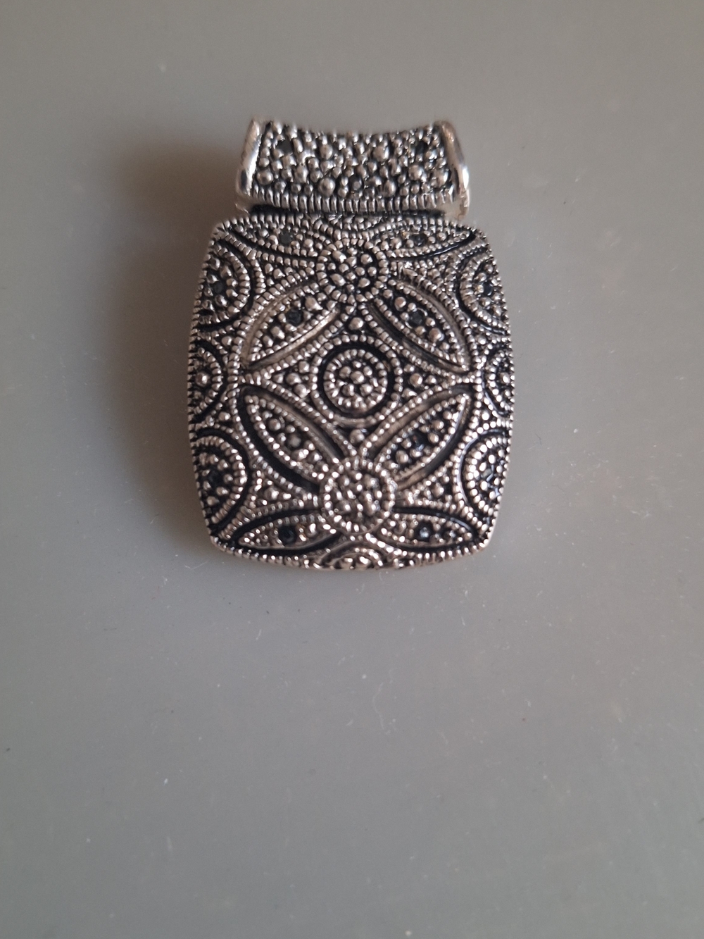 Ornate Stamped Marcasite Filigree Pendant - Silver Tone